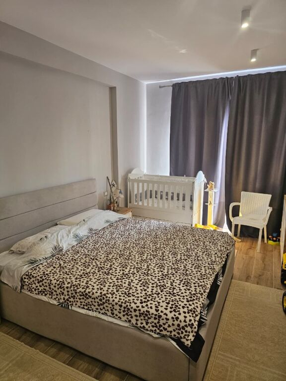 Apartament 2+1+2 per shitje, Qerret