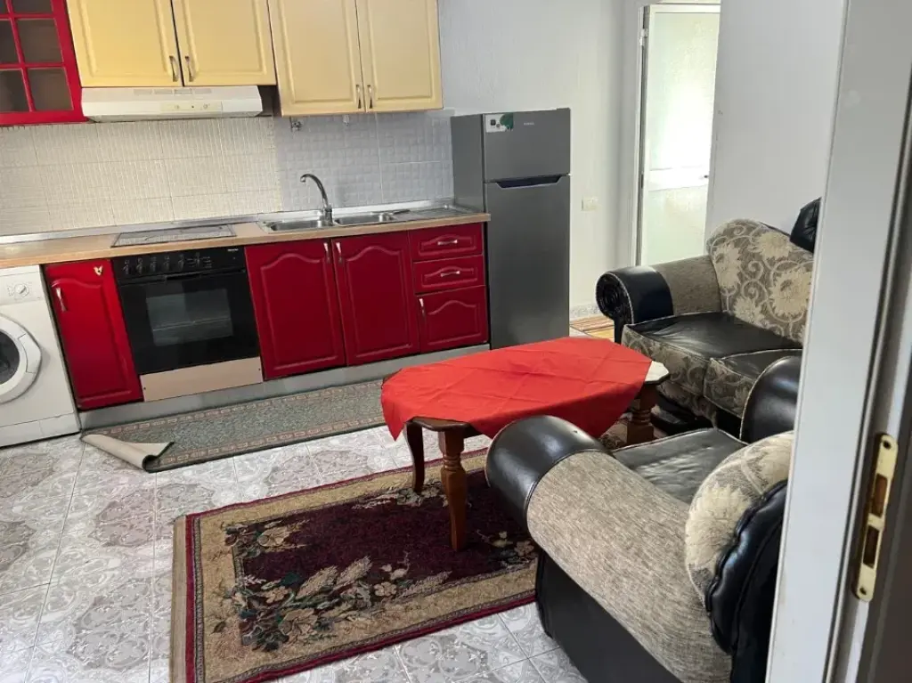 APARTMENT 1+1. 280000 LEKE.MEDICAL UNIVERSITY