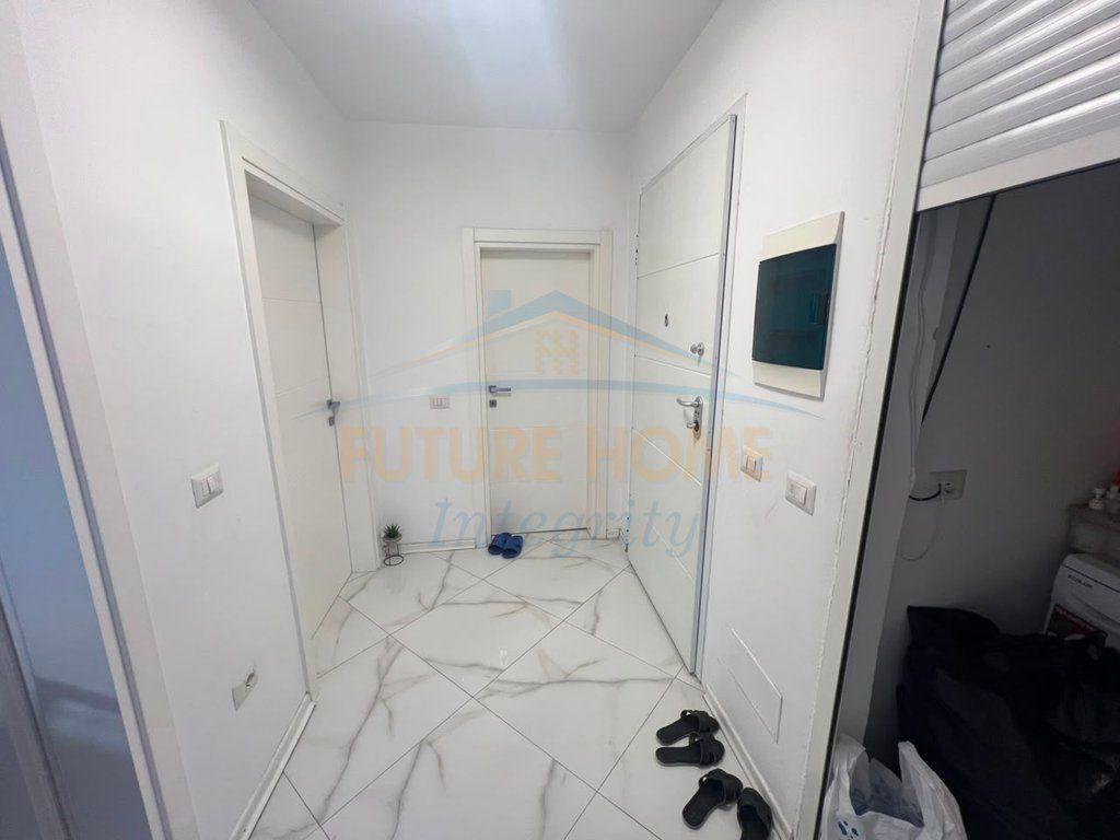 Qera, Apartament 2+1, Rruga Ferit Xhajko, Tiranë.    55,000 Lekë