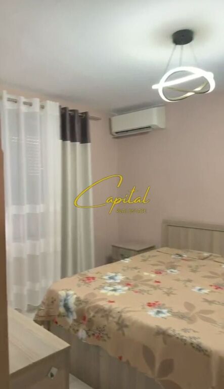 APARTAMENT ME QIRA 1+1 RRUGA FERIT XHAJKO 650 EURO
