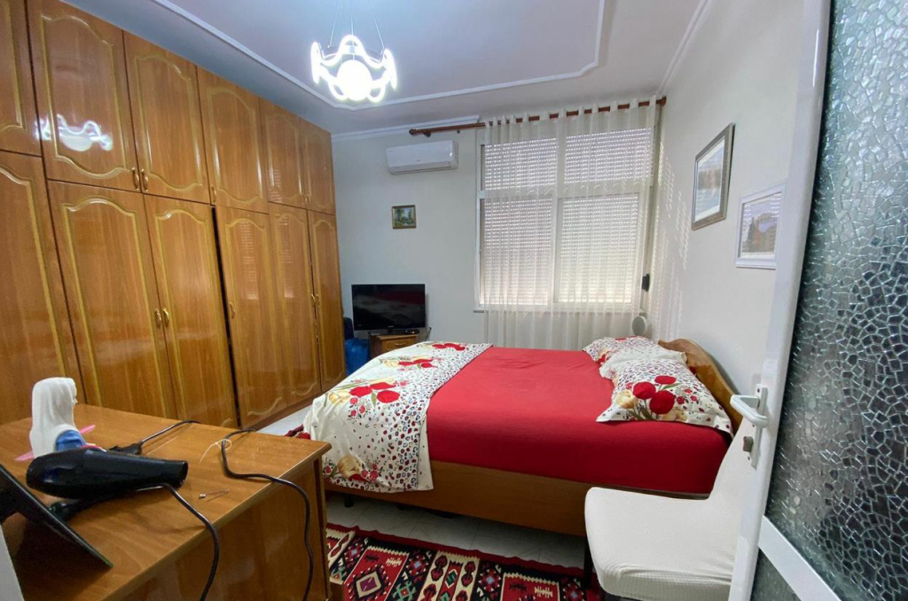 Rent | Apartament 2 + 1+ 2| Rruga Isuf Elezi | 550 €/month