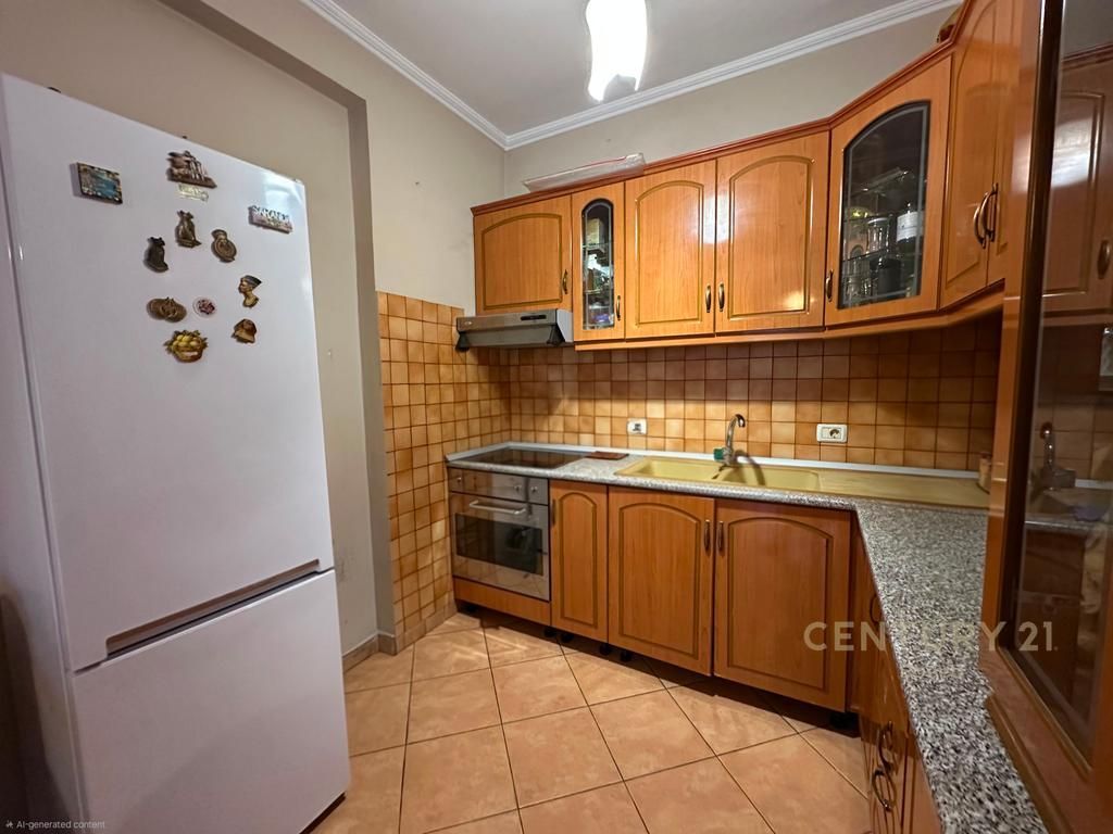 JEPET ME QIRA APARTAMENT 2+1 PRANË SHKOLLËS SË BASHKUAR