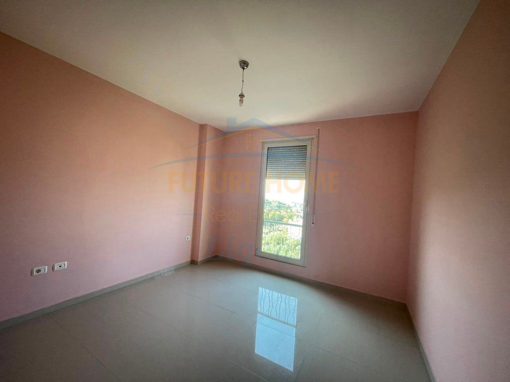 Rent, Apartment 2+1+2, Dry Lake, Tirana. LI72382