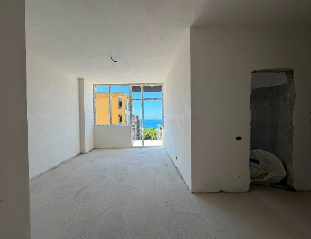 🏠 FOR SALE: Premium 1+1 Apartment with 2 Balconies 📍Vlorë – Near Marina Bay – 🌊Sea View🌊 || €211,000 – Delivery: November 2026 – 5th Floor – 84 m²
