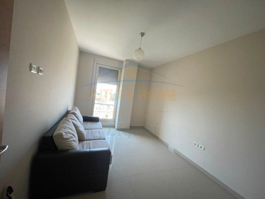 Rent, Apartment 2+1+2, Dry Lake, Tirana. LI72382