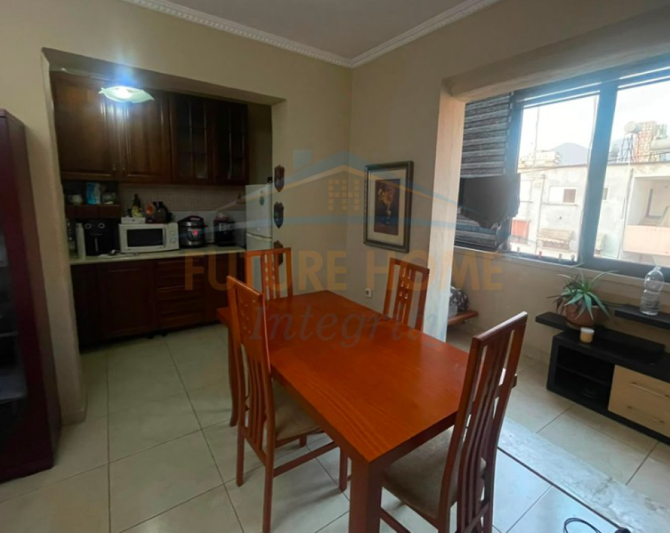 Shitet, Apartament 1+1, Myslym Shyri, Tiranë. AL72462
