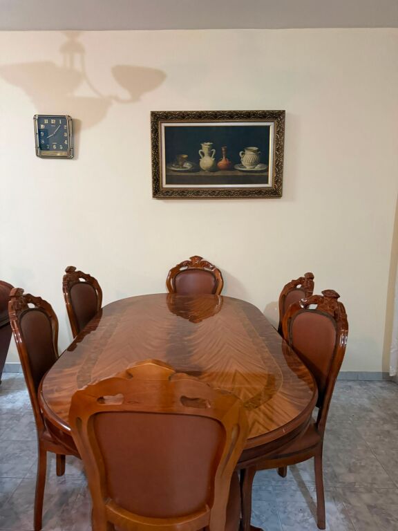 Qera | Apartament 2 + 1 | Farmacia 10 | 400 €/muaj