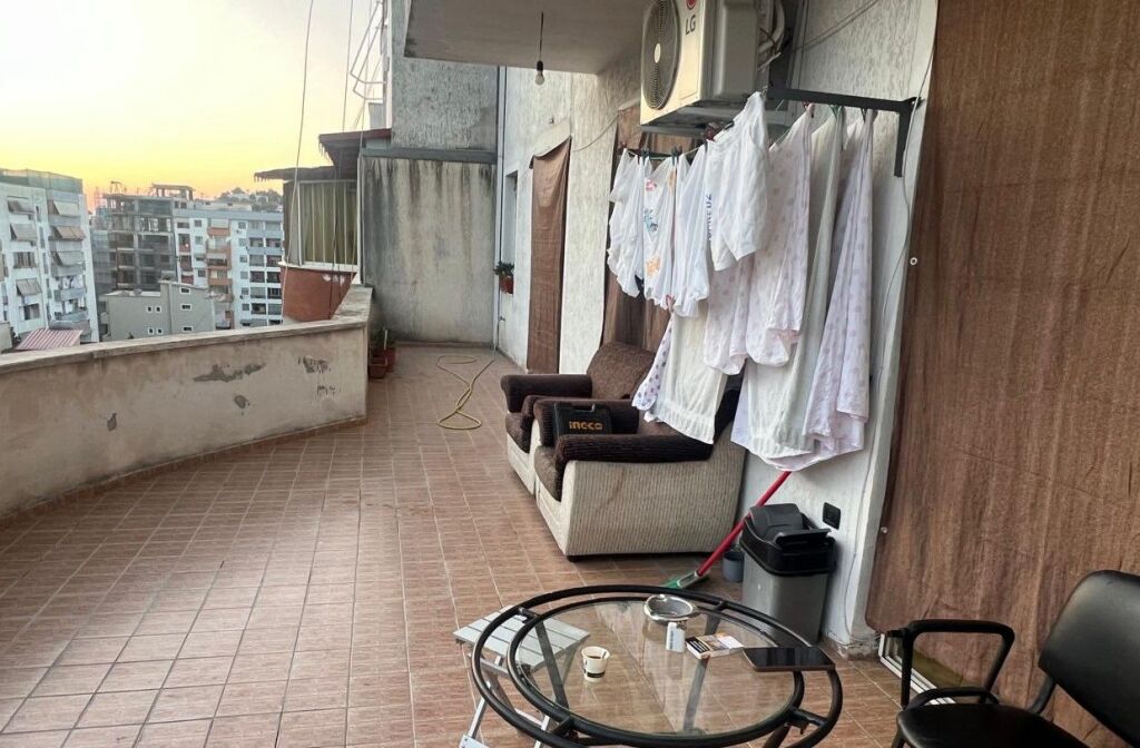Rent | Apartament 2 + 1 | Rruga Besim Alla | 400 €/month