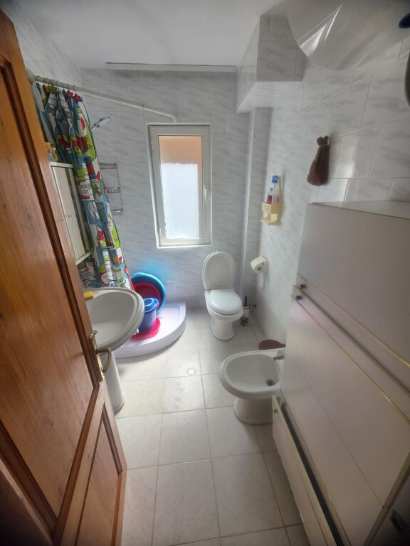 Apartament 1+1 në shitje pranë Spitalit, Durrës