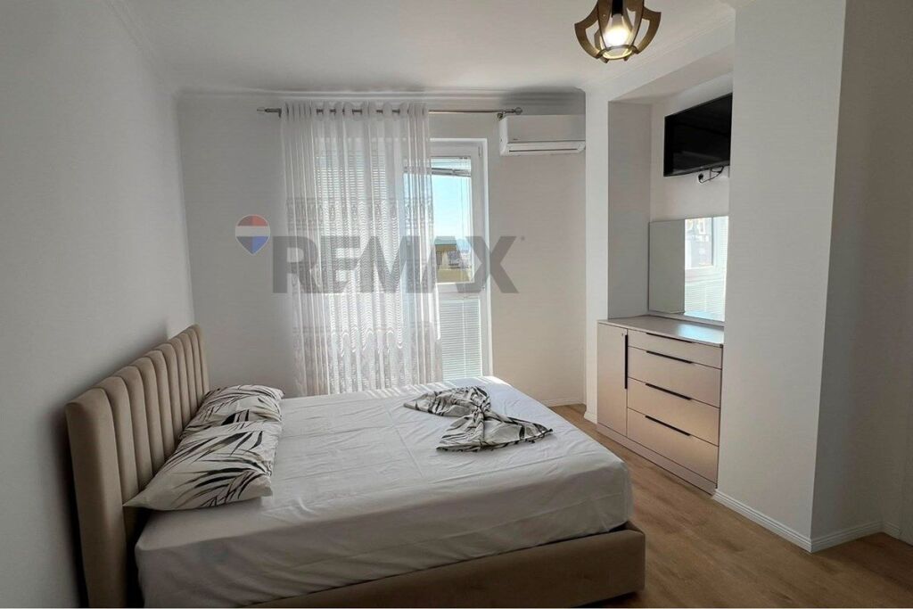 QERA, APARTAMENT 2+1, SHKOLLA E BASHKUAR