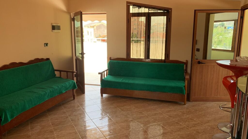 For Rent 2+1 4th Floor of a villa - Shkozes Roundabout, Tirana