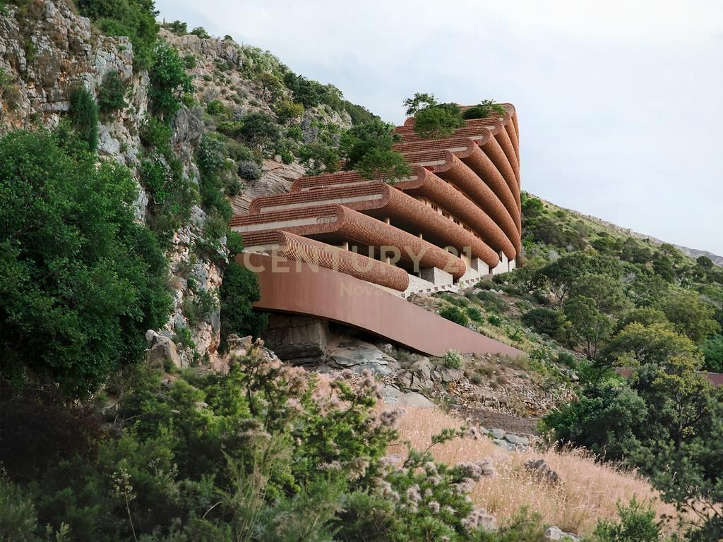 The apartment is located in L1 and has a total area of 168.1 m2 and a terrace of 112.8 m2. It consists of two bedrooms, two bathrooms, a living room with kitchen, balcony and terrace. 1,200,000 €