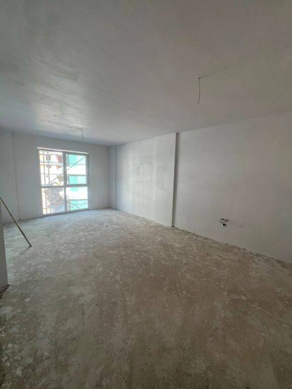 Apartament 2+1+2 Ne Shitje Te Liqeni I Thate  ID 5279