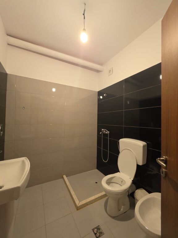 🏡 Apartment 1+1 for rent  📍 Near Artificial Lake, next to the Zoological Garden