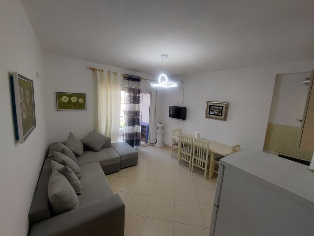 Affitto | Apartament 2 + 1 | 21 Dhjetori | 650 €/mese