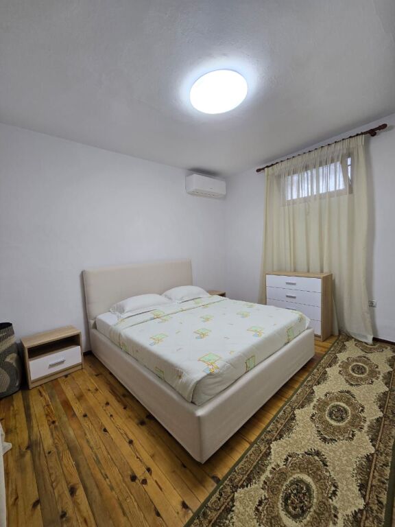 Appartamento 3+1 in affitto a Porcelan presso Xhanfize Keko