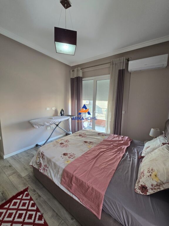 JEPET ME QERA APARTAMENT 2+1+BALLKON "KOPSHTI BOTANIK" 60.000 LEKE
