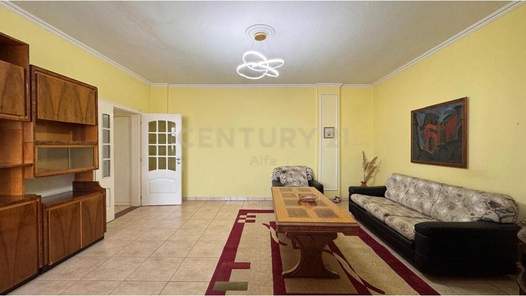 Apartment 2+1+2 for sale at Hoxha Tahsim Street