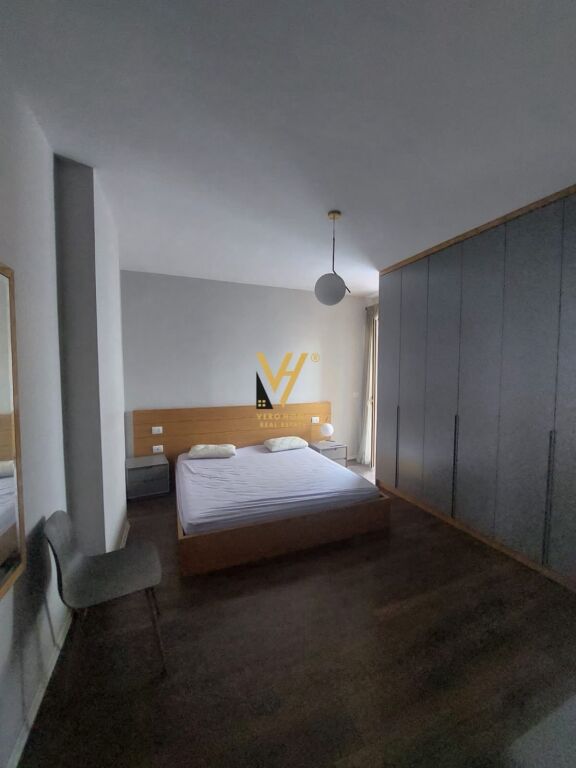 JEPET APARTAMENT 2+1+2+2BLK ME QERA TE KOPSHTI ZOLOGJIK 700 EURO
