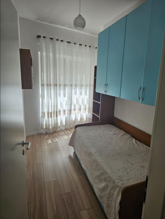 Affitto | Apartament 2 + 1 | Ali Demi | 550 €/mese