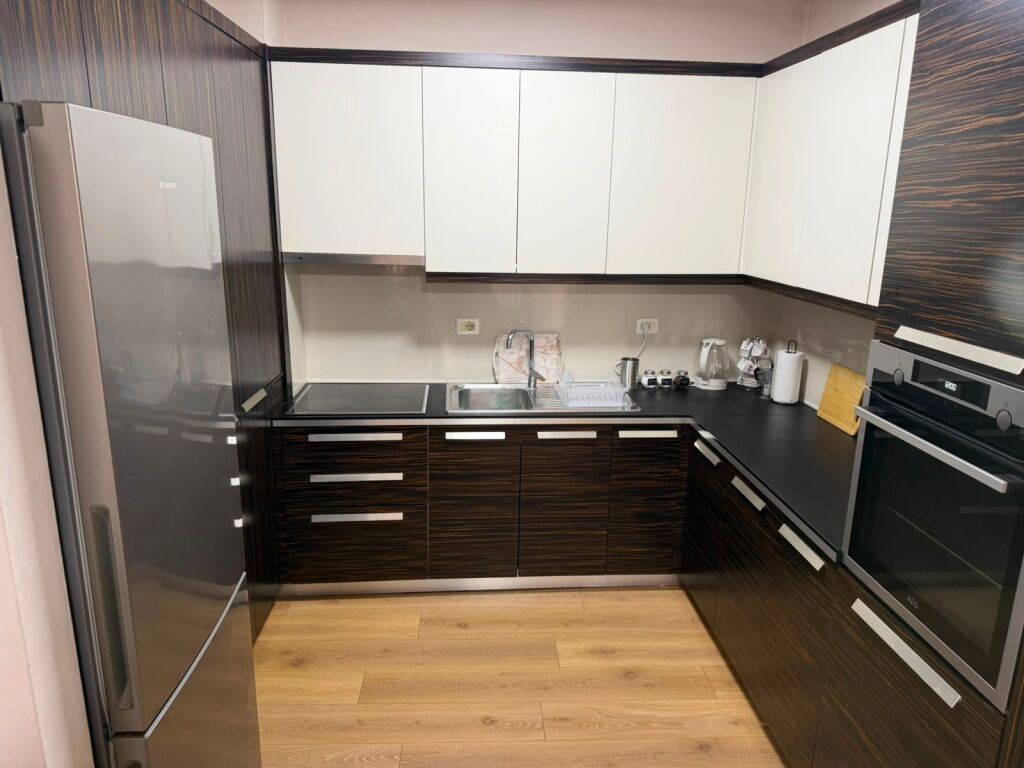 Apartament me qera 2+2 ne Astir