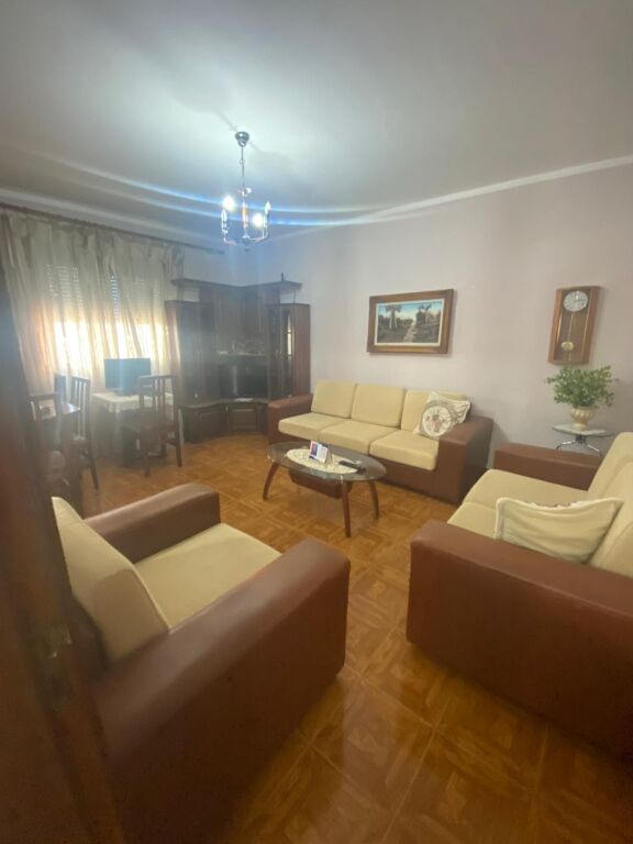🏡 Apartament 1+1 me Qira – Stadium, Durrës