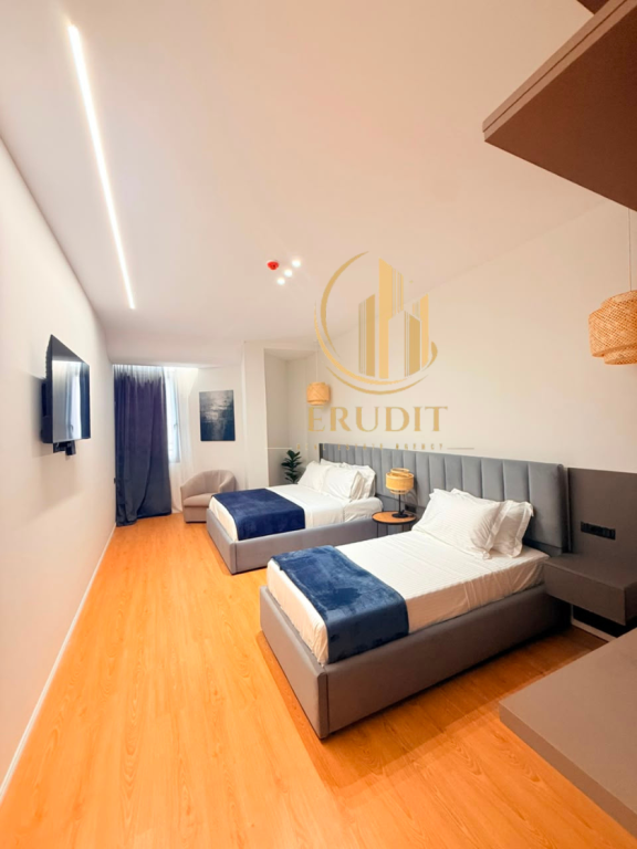 Modern Hotel for Sale in Skelë, Vlorë  570 m²