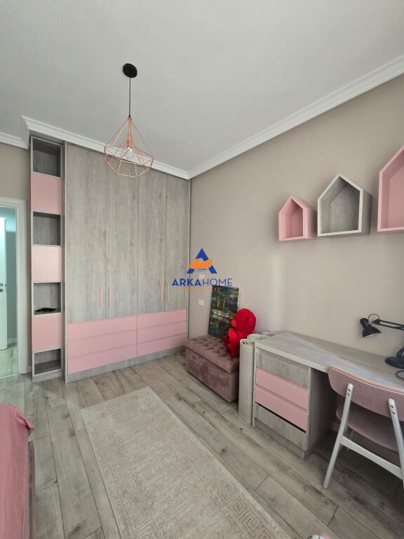 JEPET ME QERA APARTAMENT 2+1+BALLKON "KOPSHTI BOTANIK" 60.000 LEKE