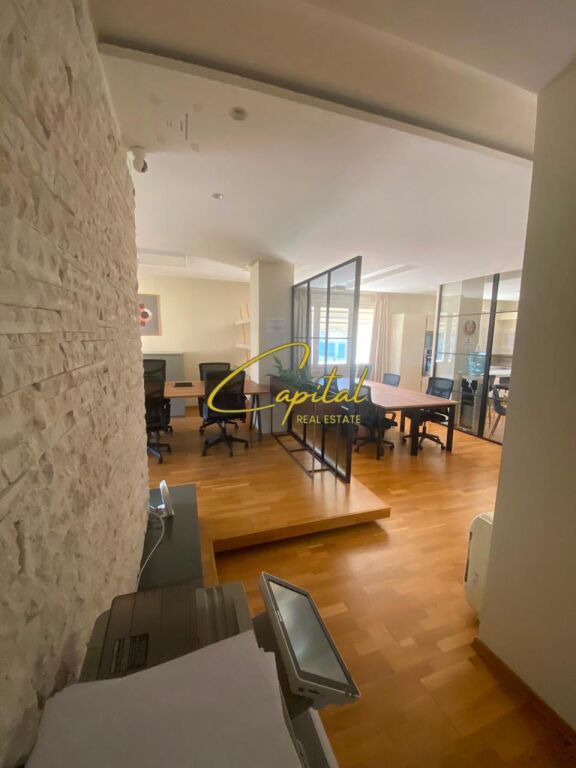 LOCALE COMMERCIALE IN AFFITTO 140 M2 EX BLOCCO 3.200 EURO