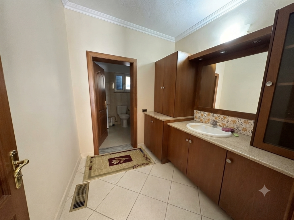 Rent, Apartment 1+1+Veranda, Selitë.