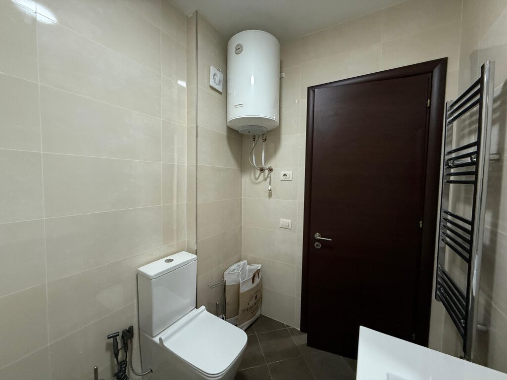 🏡 Apartment 2+1+2 with Balcony for Rent – Magnet Complex, 21 Dhjetori
