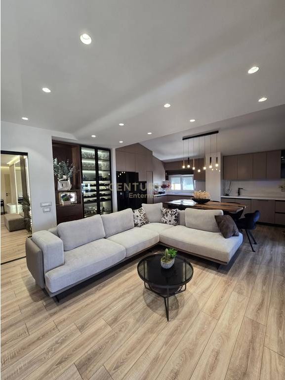 Penthouse for sale at Platea Residence - Fresk