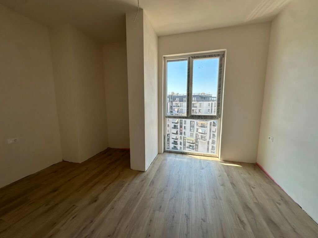 Shitet Apartament 2+1 ,Fusha Aviacionit
