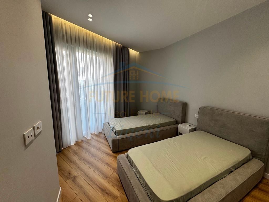 Rent, Apartment 2+1+ Parking Space, Green Valley, Tirana.