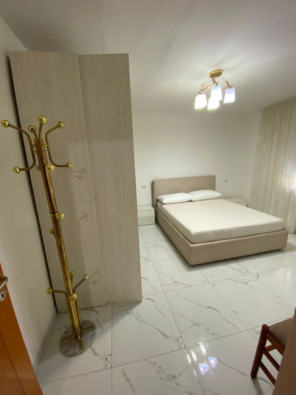 Apartment 3+1 for rent Bardhyl Street !