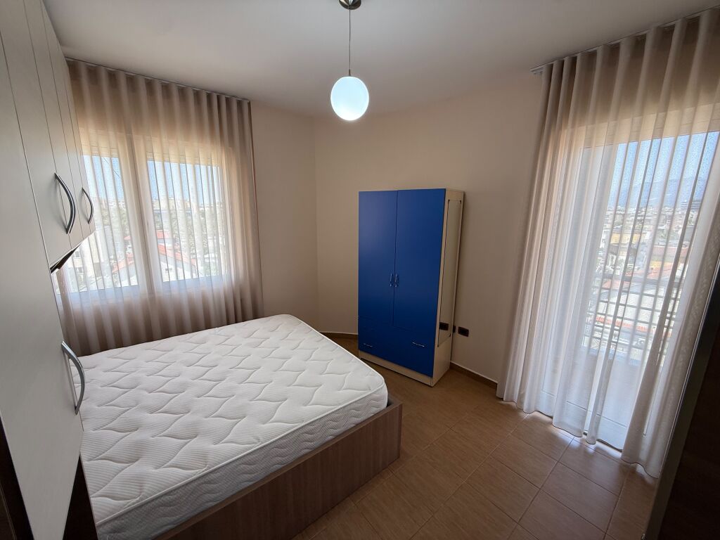Apartament 1+1 per qira, Rruga Dritan Hoxha, Laprake