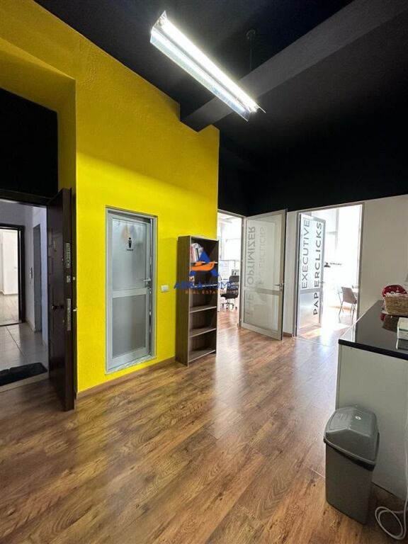 OFFICE SPACE 180M2 FOR RENT "BLLOK" PRICE UPON REQUEST