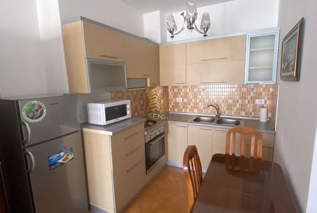 Qira, Apartament 1+1+Blk, Astir, 45.000 Lek/Muaj