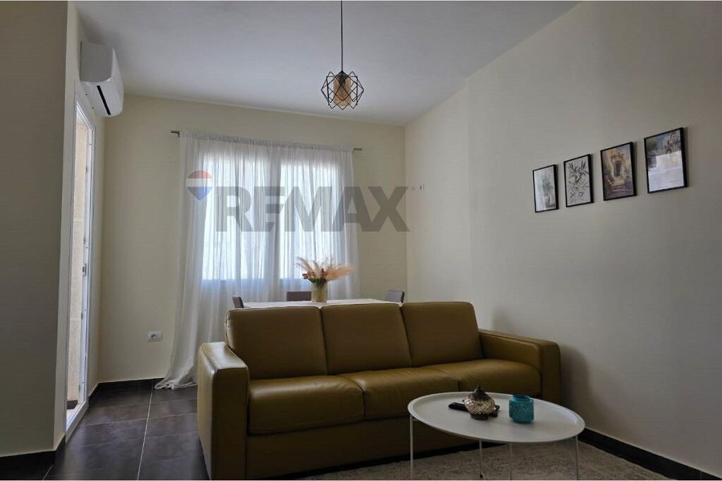 Shitet apartament 1+1 te Gjiri i Lalzit!