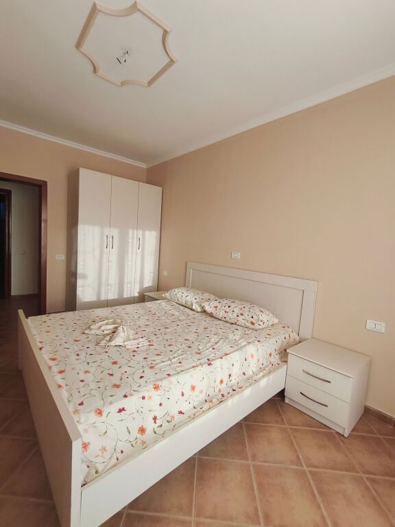 Apartament 1+1, 80 m² me pamje të pjesshme nga deti – Investim i zgjuar!