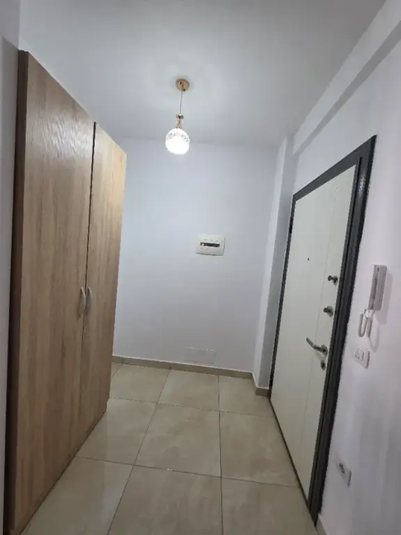 Apartament 2+1 me qera ne Astir prane Viles L ne rrugen Sokrat Miho