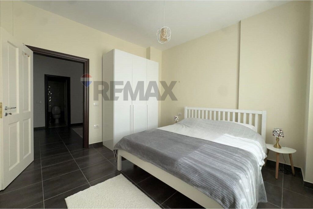 Shitet apartament 1+1 te Gjiri i Lalzit!