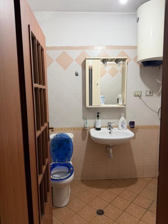 Shitet 1+1 tek Brryli 100.000€
