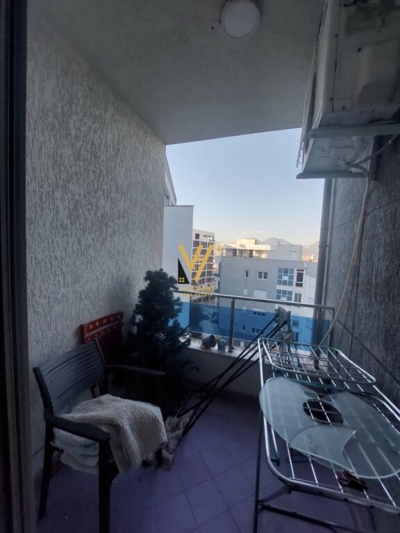 JEPET APARTAMENT 2+1+2+2BLK ME QERA TE KOPSHTI ZOLOGJIK 700 EURO