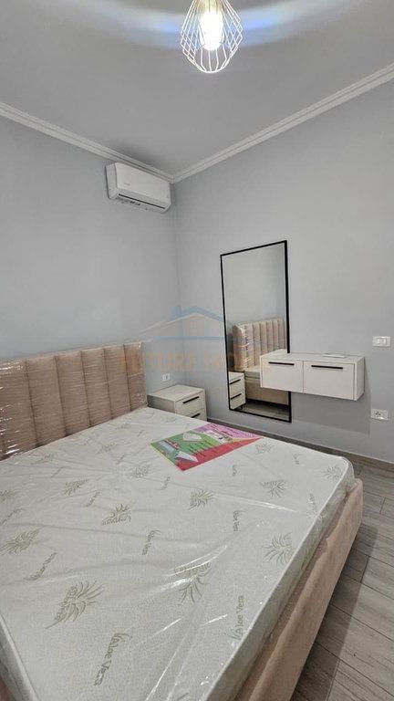Qera, Apartament 2+1 + Post Parkimi, Ish Keneta,Durres