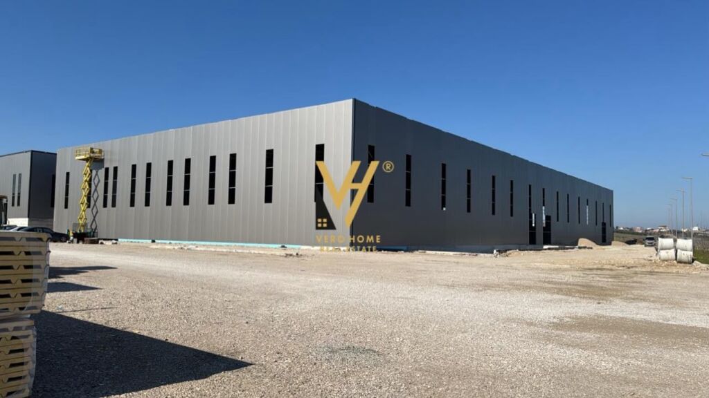 WAREHOUSE 2,600 M2 FOR RENT IN SHENAVLASH, DURRES 8,000 EURO