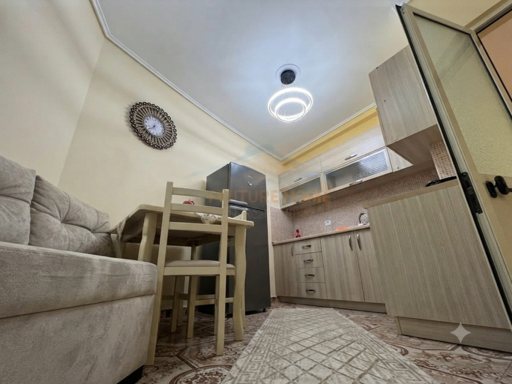 Qera, Apartament 2+1, Rruga Asim Vokshi