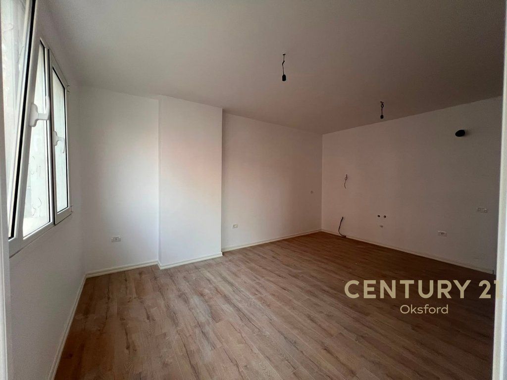 YZBERISHT, APARTAMENT 1+1 PER SHITJE 110,400 €