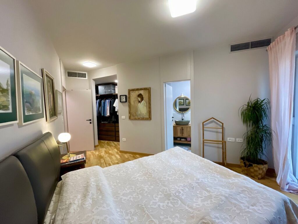 In affitto appartamento 2+1 + Posto Auto in residenza privata, Lago Asciutto
