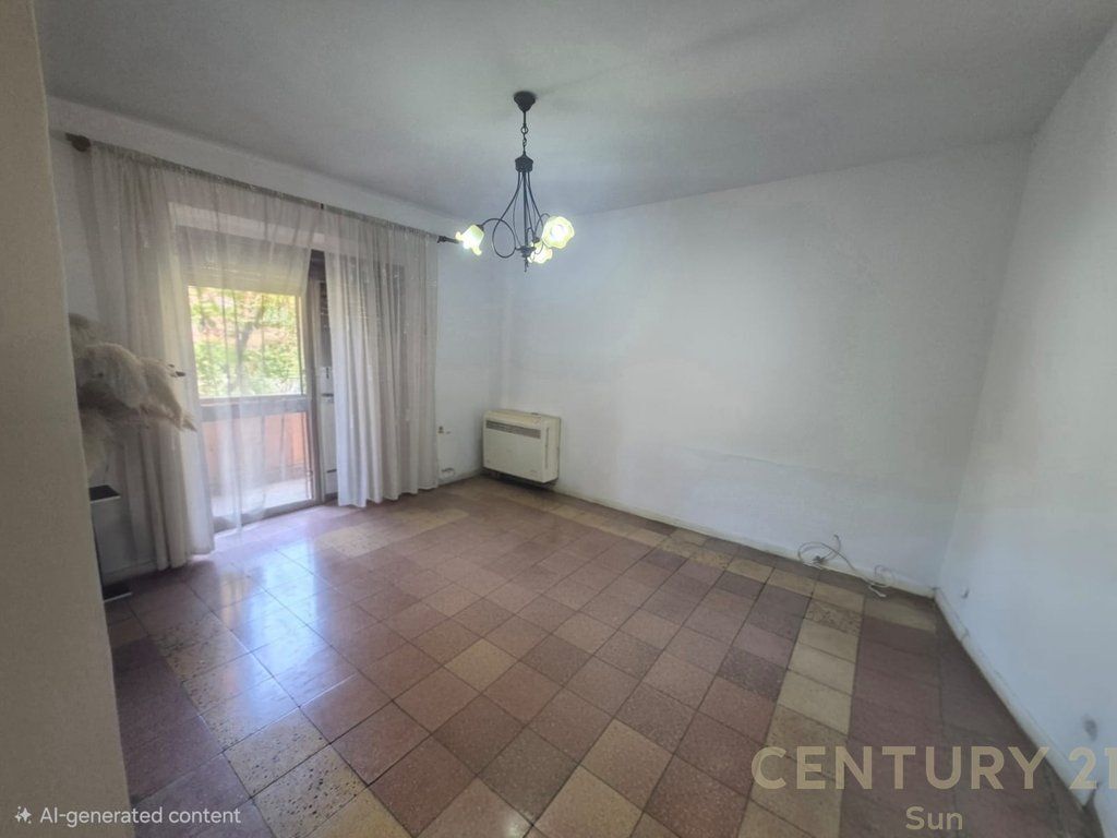 SHITET APARTAMENT 1+1 TE RRUGA E KAVAJËS – PRANË SPITALIT GJERMAN!